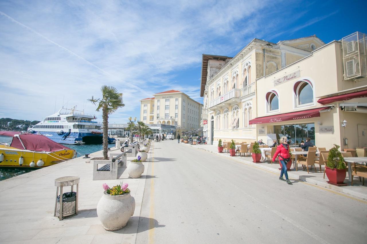 Vera Luxury Poreč Eksteriør billede
